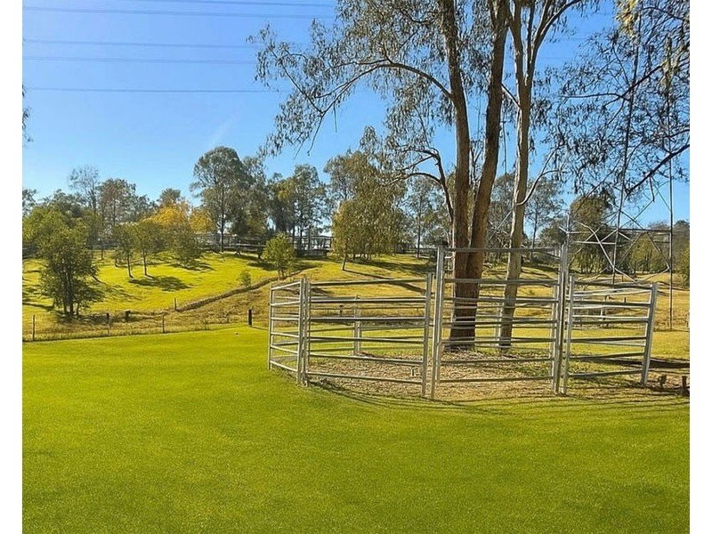 72-76 Melbourne Street, Karalee QLD 4306