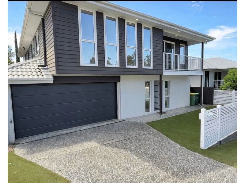 9 Aerial St, Springfield Lakes QLD 4300