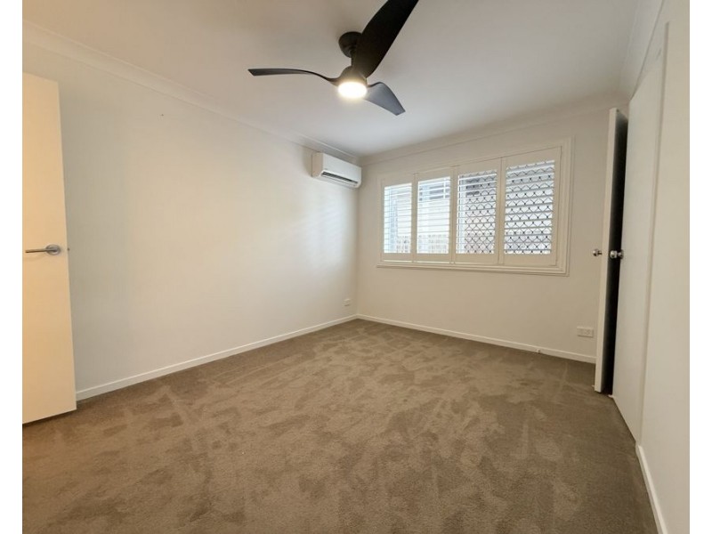 9 Aerial St, Springfield Lakes QLD 4300