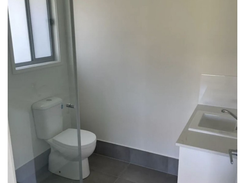 1/8 Fogle St, Logan Reserve QLD 4133