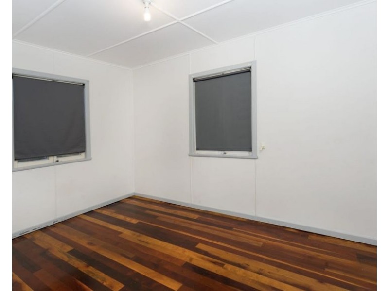 28 Allen St, North Ipswich QLD 4305