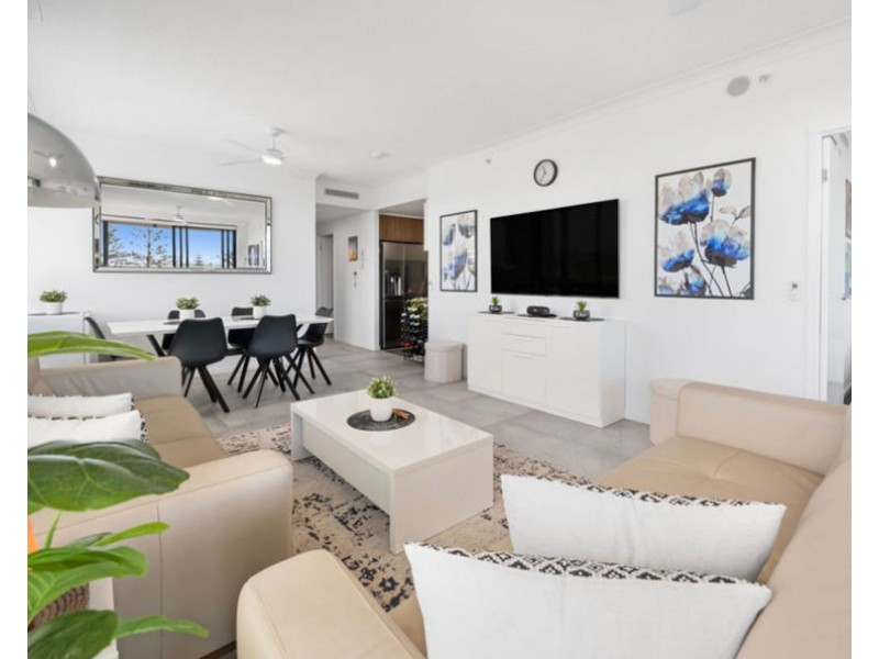 503/372 Marine Pde, Labrador QLD 4215