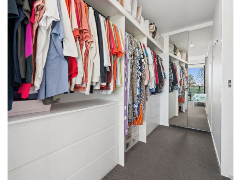 503/372 Marine Pde, Labrador QLD 4215