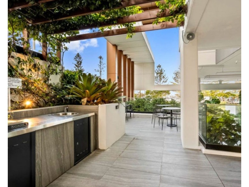 503/372 Marine Pde, Labrador QLD 4215