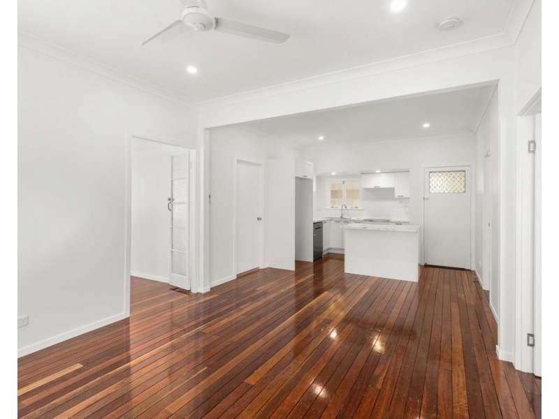 26 McGill Street, Raceview QLD 4305