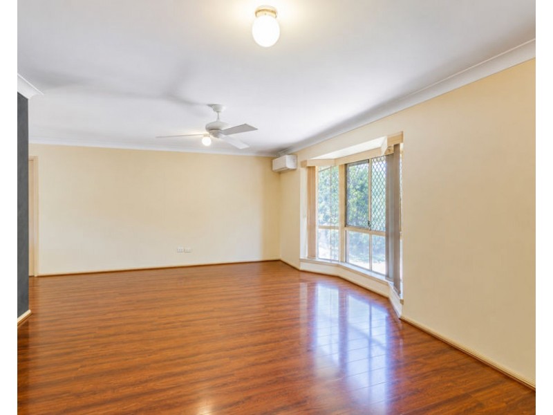 14 Oakwood Dr, Waterford West QLD 4133