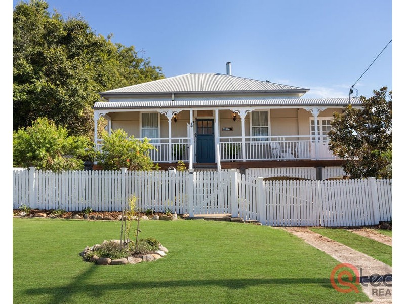 21 Walsh Street, Newtown QLD 4305