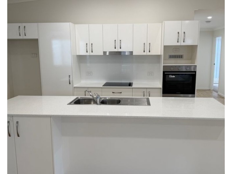 87/200 Mary Street, Blackstone QLD 4304