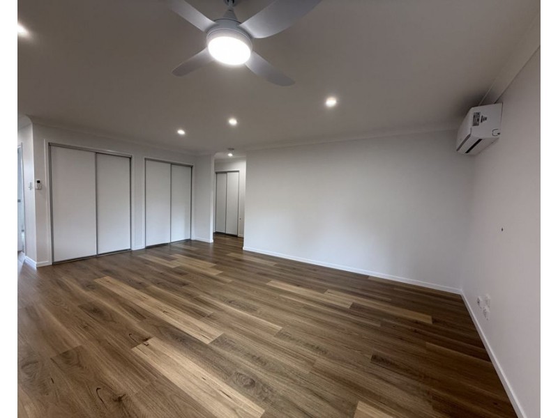34A Frederick Street, Newtown QLD 4305