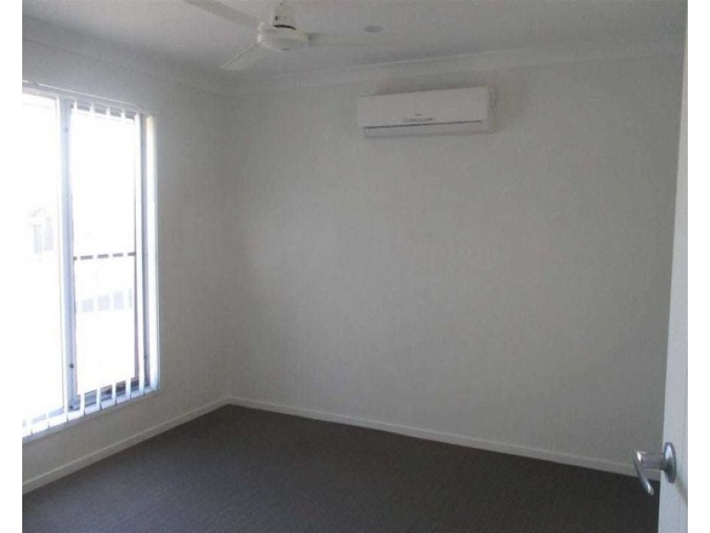 1/2 Mawson Street, Redbank Plains QLD 4301