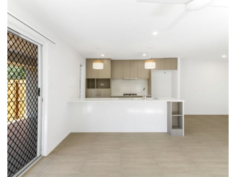 1/27 Petunia Street, Ripley QLD 4306