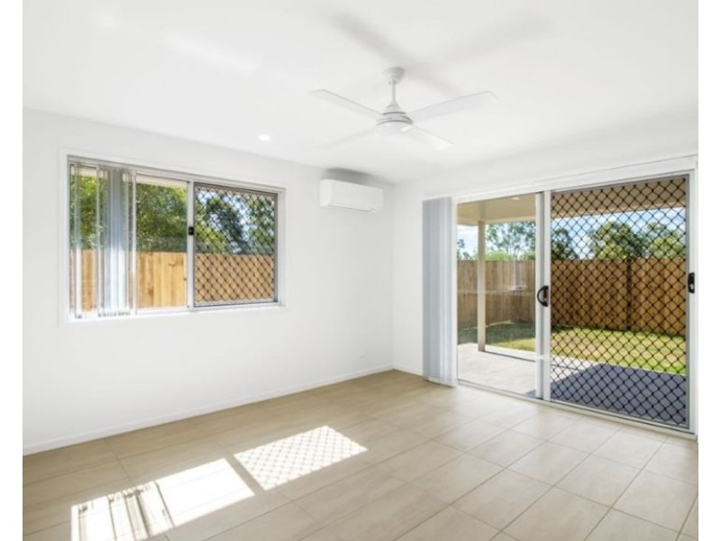 1/27 Petunia Street, Ripley QLD 4306