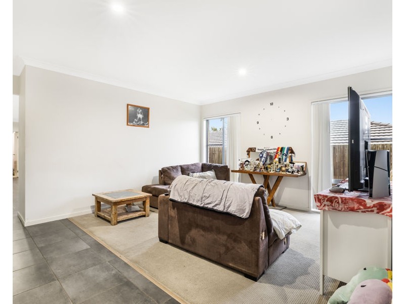 34 Essington Mews, Leichhardt QLD 4305