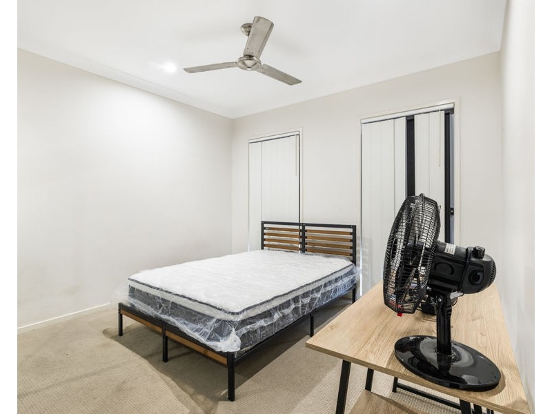 34 Essington Mews, Leichhardt QLD 4305