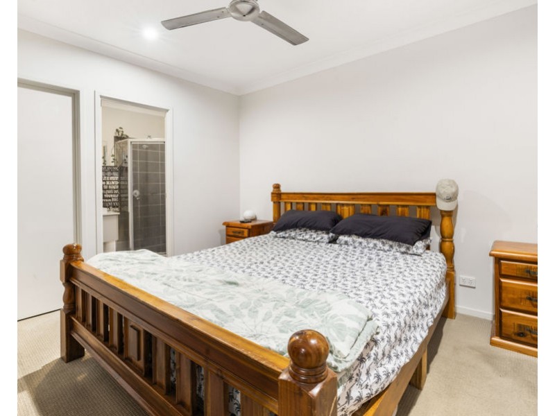 34 Essington Mews, Leichhardt QLD 4305