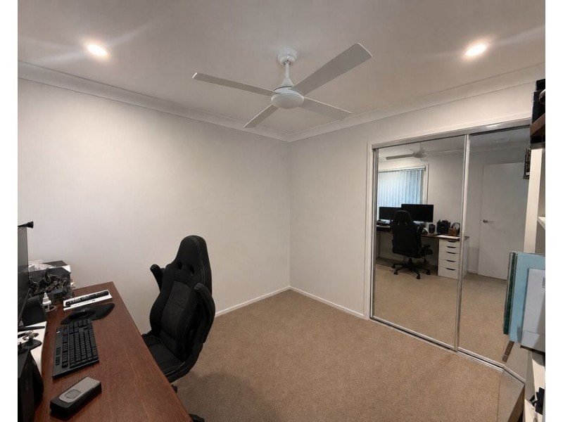 9 Lemon Myrtle Lane, Ripley QLD 4306