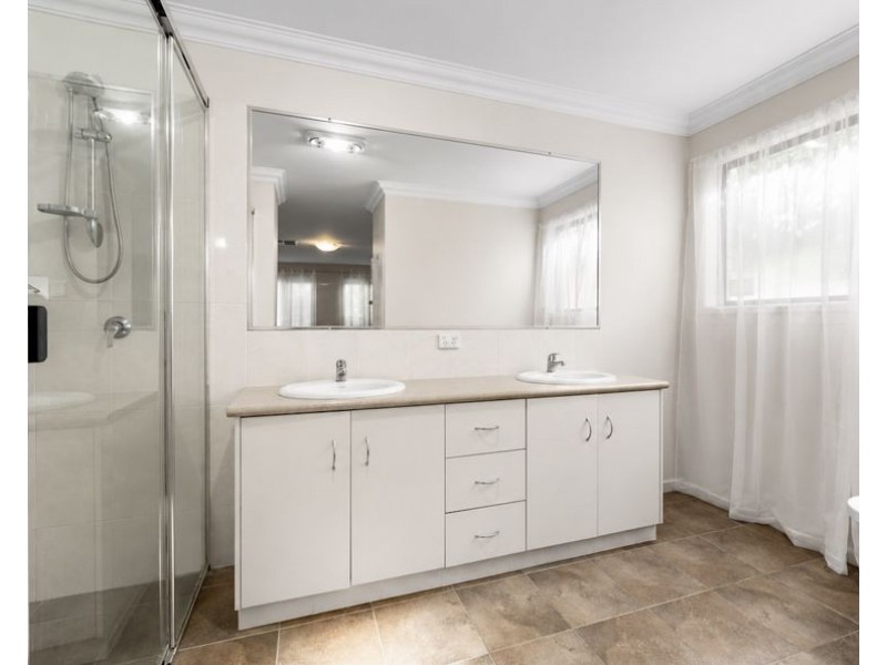 46 Pascoe Lane, Harlaxton QLD 4350