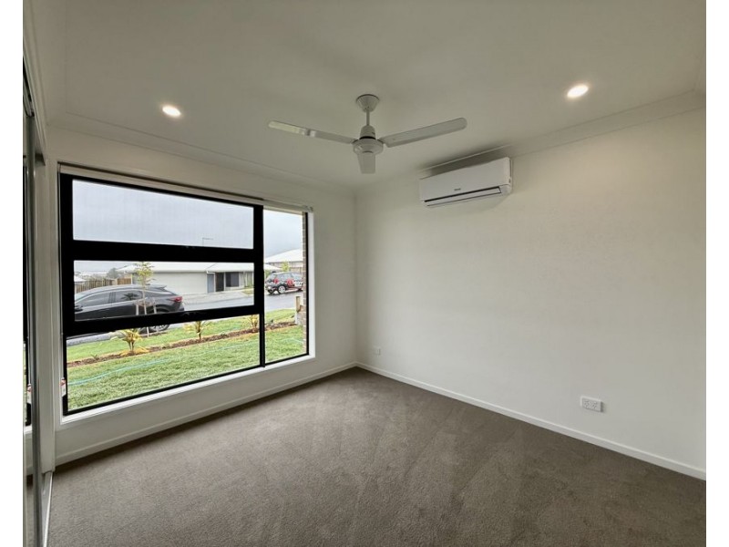 1/41 Provence Place, Greenbank QLD 4124