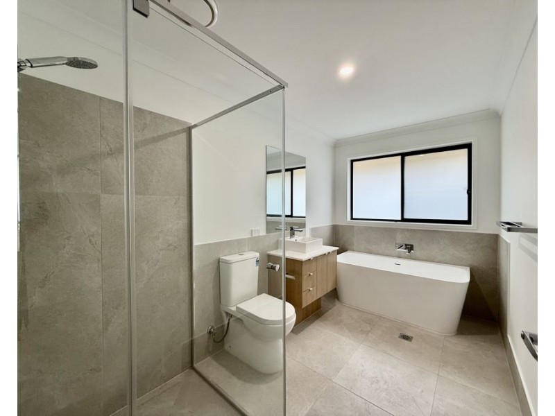1/41 Provence Place, Greenbank QLD 4124