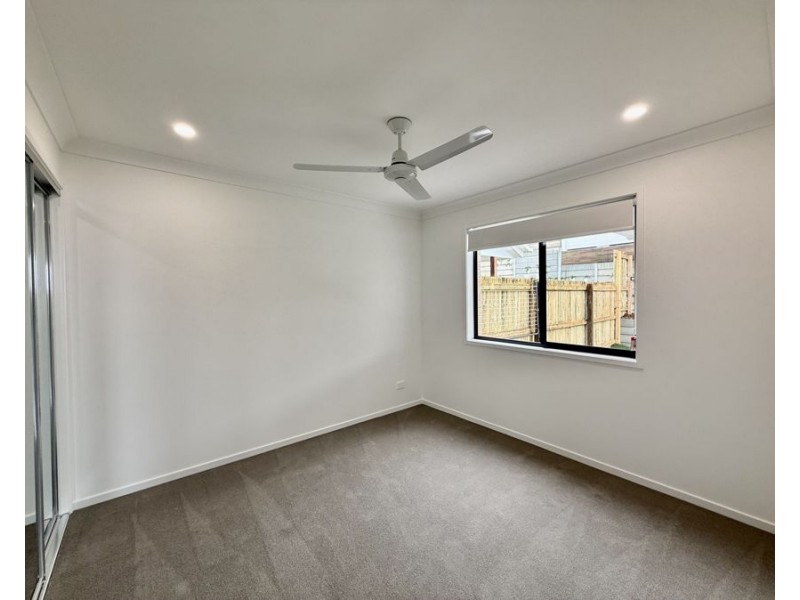 2/41 Provence Place, Greenbank QLD 4124