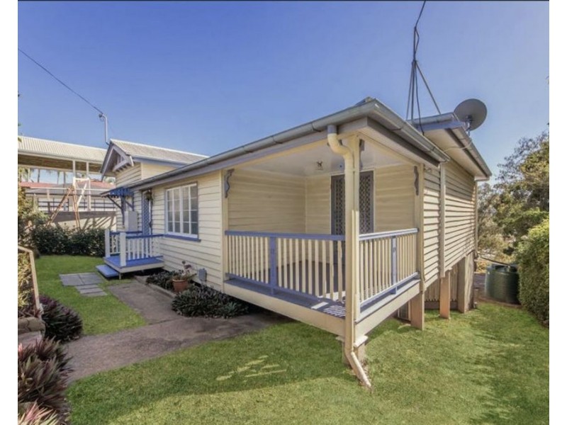 10 Chelmsford Avenue, Ipswich QLD 4305