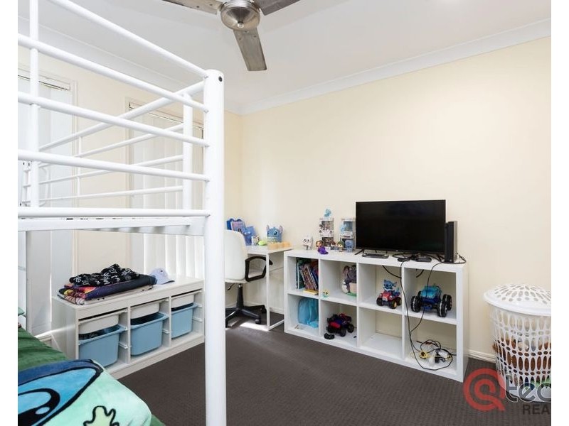 5 Staaten Street, Brassall QLD 4305