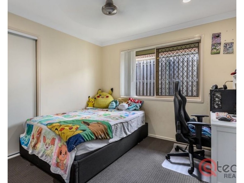 5 Staaten Street, Brassall QLD 4305
