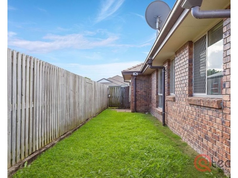 5 Staaten Street, Brassall QLD 4305