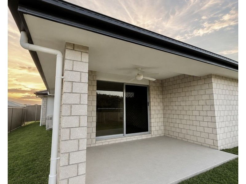 1 Rampton Street, Laidley North QLD 4341