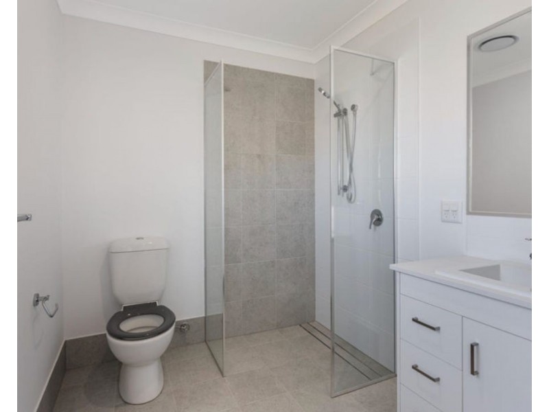 7 Paroo St, Plainland QLD 4341