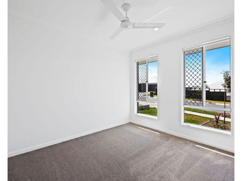 43 Harvey Way, South Ripley QLD 4306