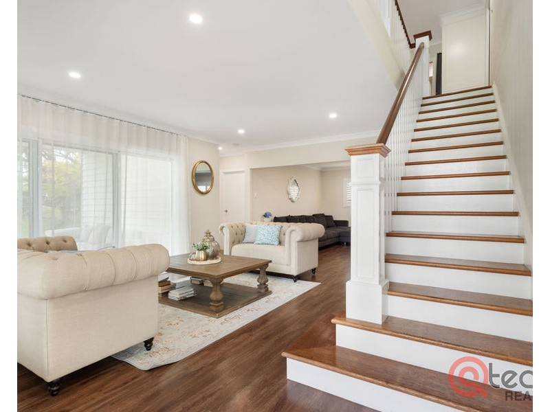 3 Walsh Street, Newtown QLD 4305