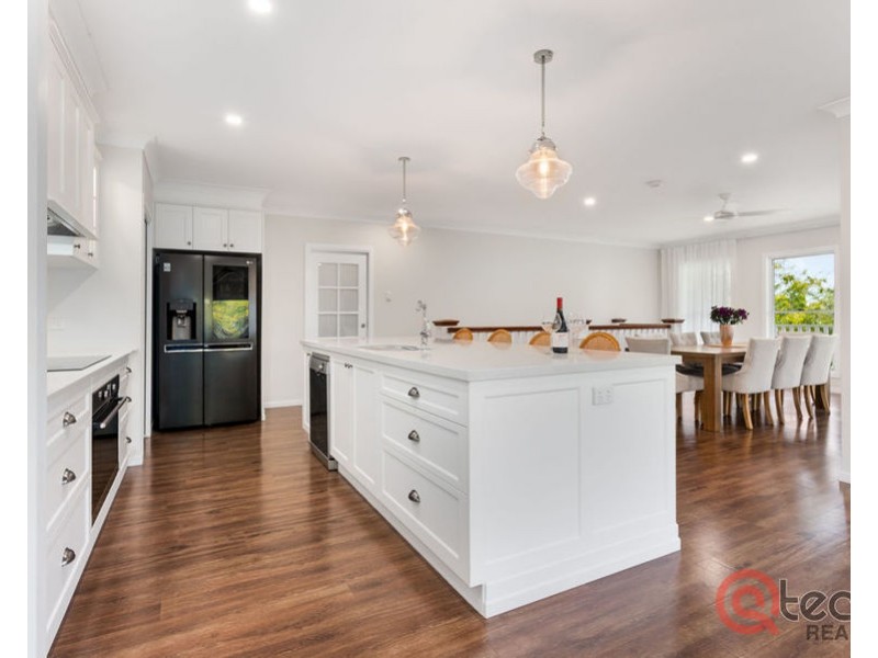 3 Walsh Street, Newtown QLD 4305