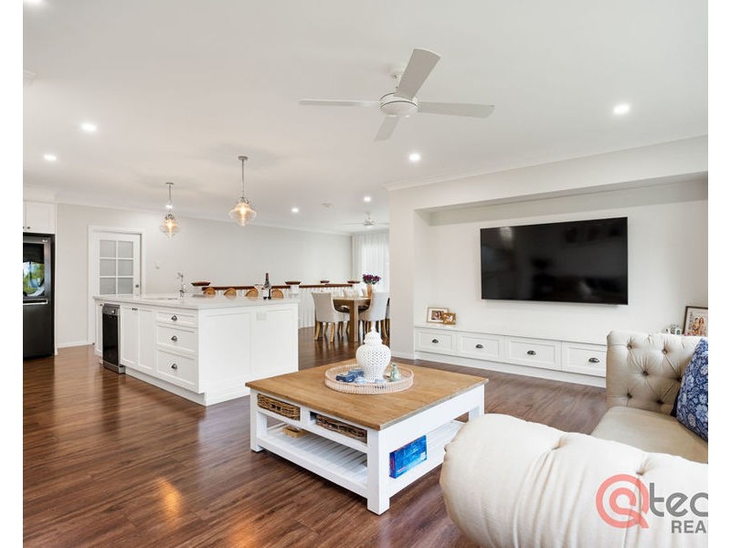 3 Walsh Street, Newtown QLD 4305