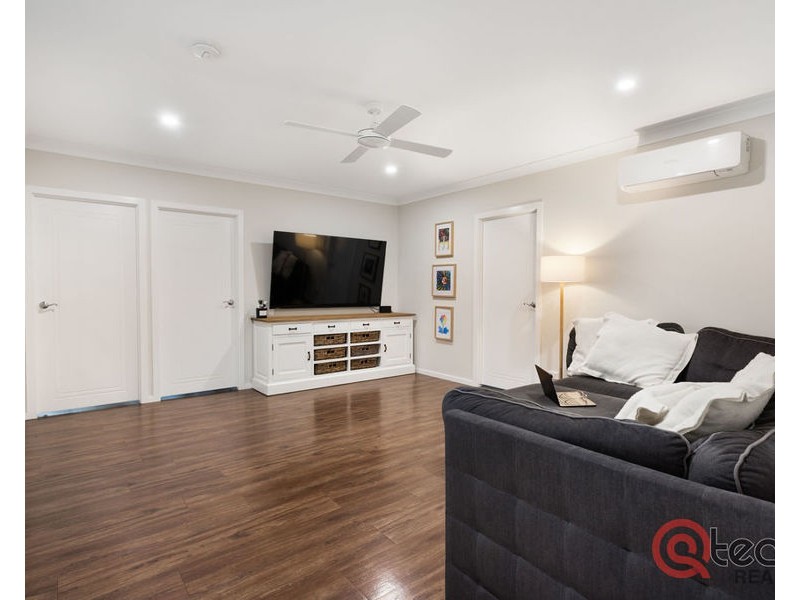 3 Walsh Street, Newtown QLD 4305