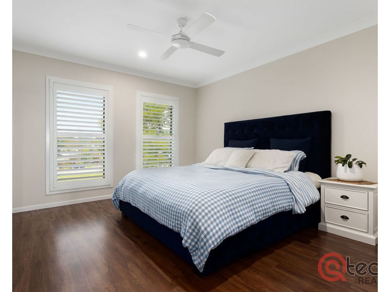 3 Walsh Street, Newtown QLD 4305