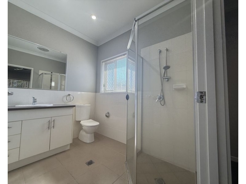 20 Possumwood Place, Flinders View QLD 4305