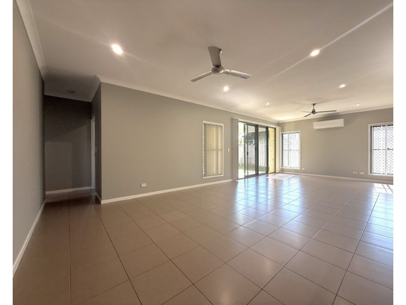 20 Possumwood Place, Flinders View QLD 4305