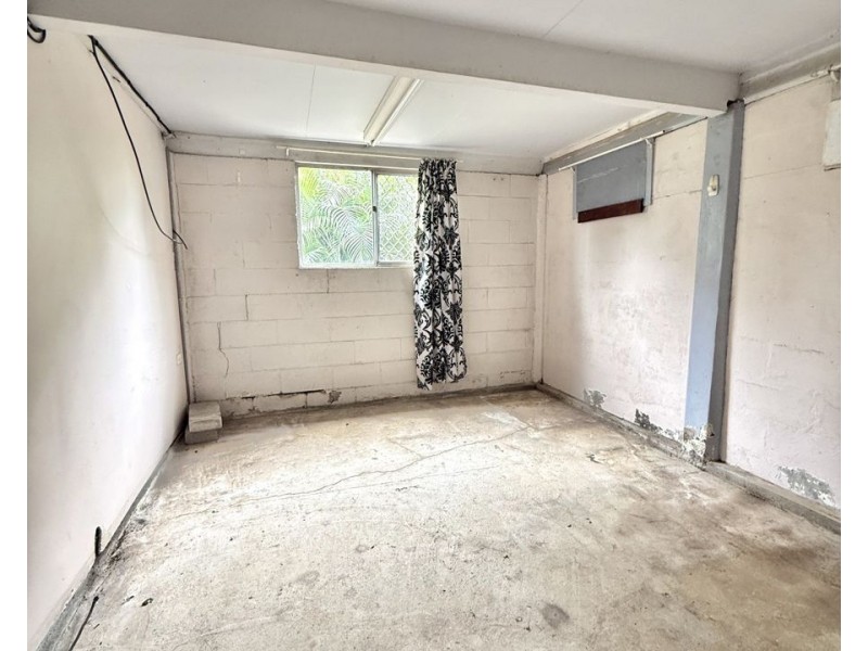 4 Chuwar Street, Brassall QLD 4305