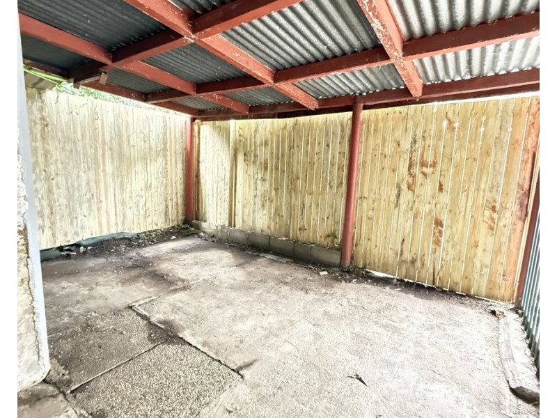 4 Chuwar Street, Brassall QLD 4305