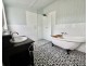 12 North St, North Ipswich QLD 4305