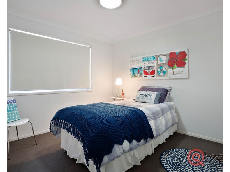 2 Sovereign Drive, Deebing Heights QLD 4306