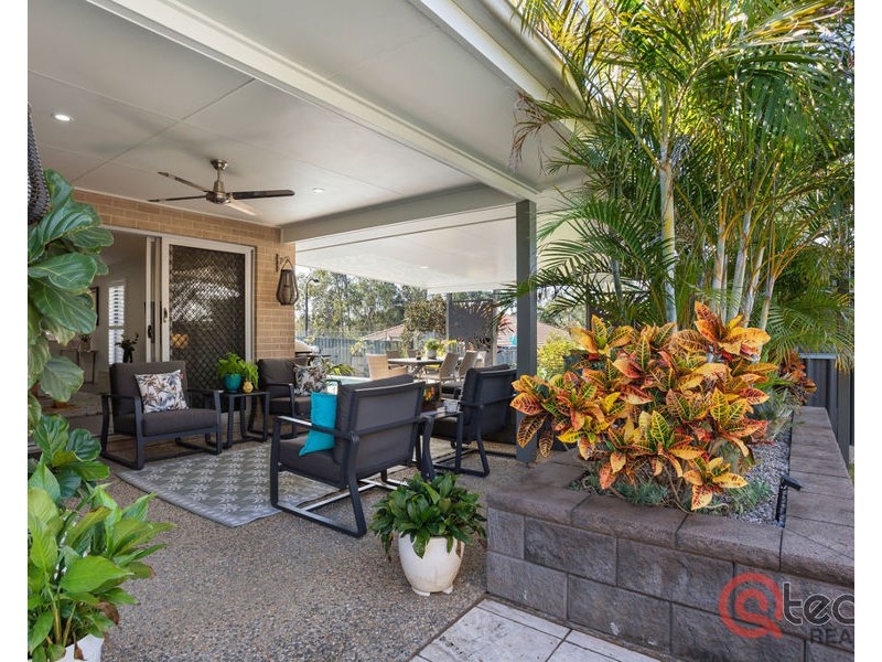 2 Sovereign Drive, Deebing Heights QLD 4306