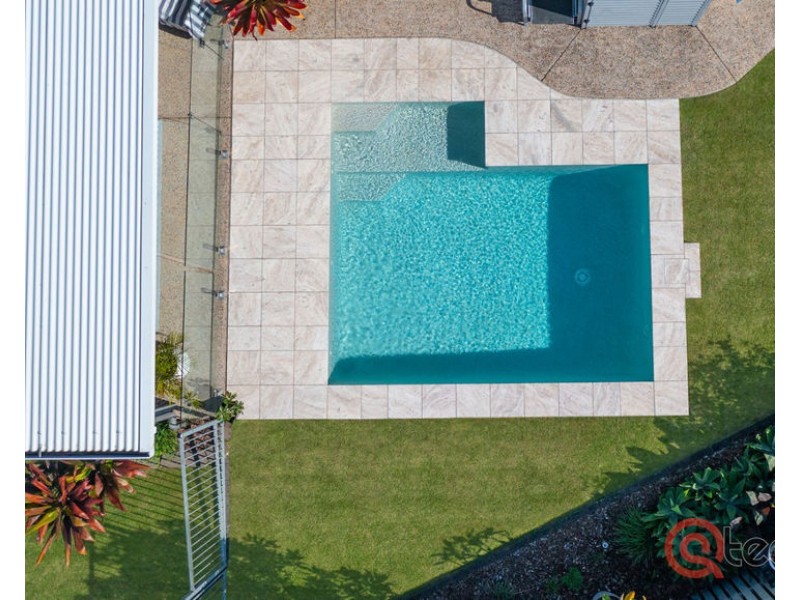 2 Sovereign Drive, Deebing Heights QLD 4306