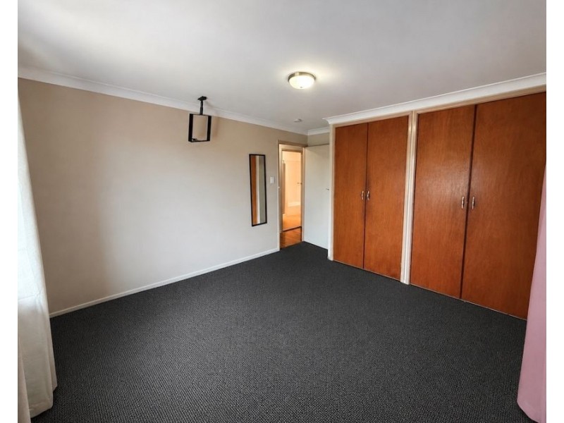 32 McFarlane St, Wilsonton QLD 4350