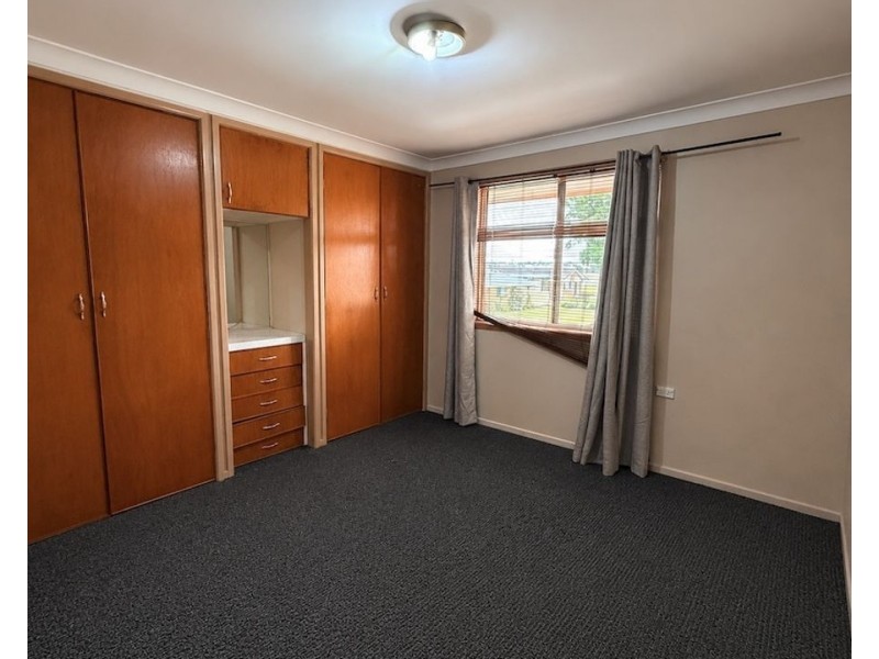 32 McFarlane St, Wilsonton QLD 4350