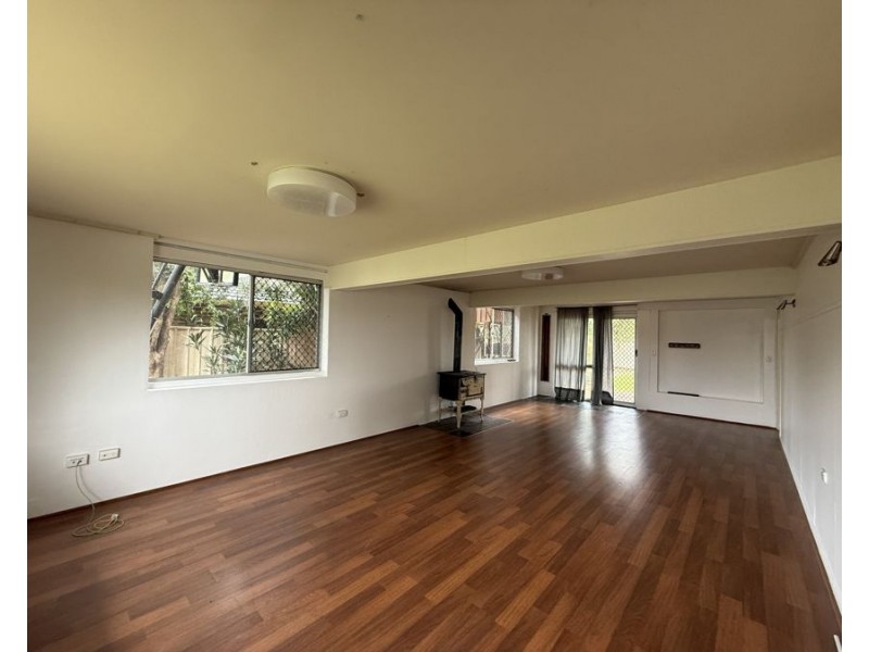 32 McFarlane St, Wilsonton QLD 4350