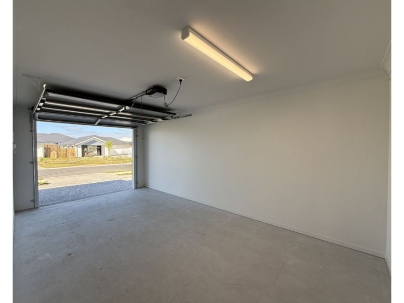 1/1 Syrah St, Logan Reserve QLD 4133
