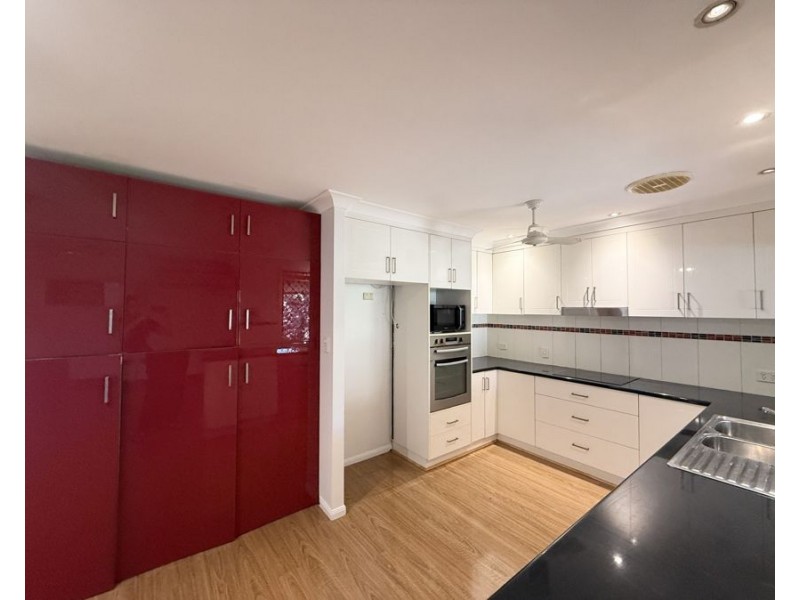 10 Cottonwood Court, Brassall QLD 4305