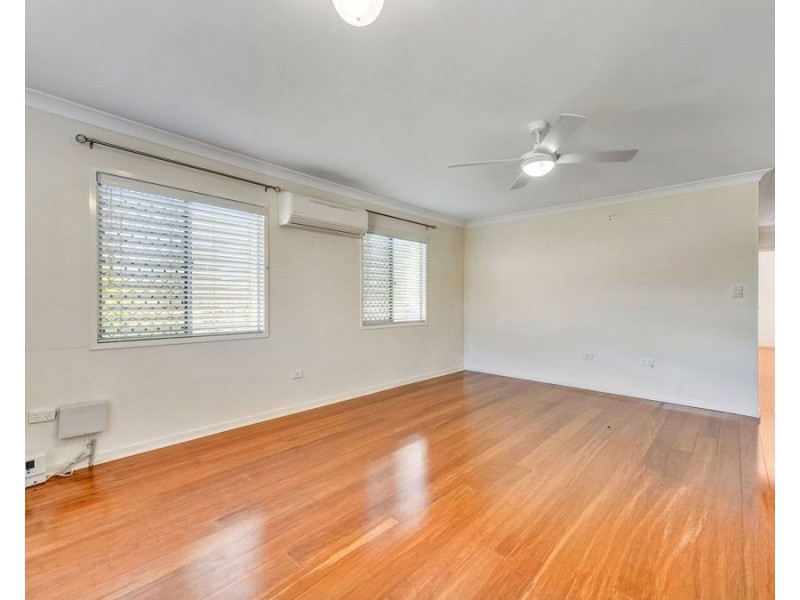 2 Christine Street, North Booval QLD 4304